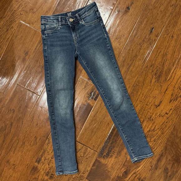 Bundle of 2 girls skinny jeans, GAP and Old Navy denim, size 8 - Picture 9 of 15
